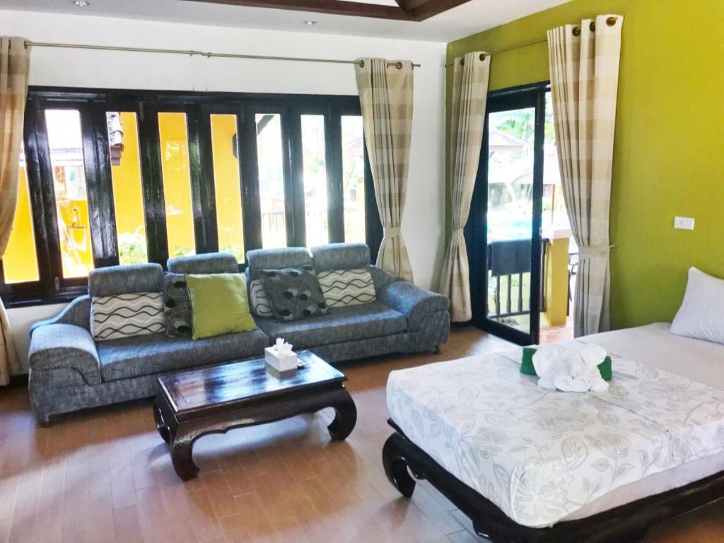 Villa Chaya Khao Lak Exteriér fotografie