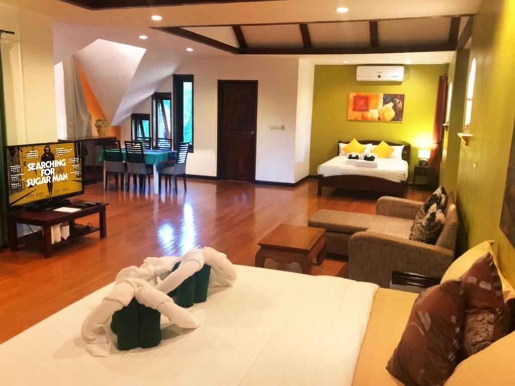 Villa Chaya Khao Lak Exteriér fotografie